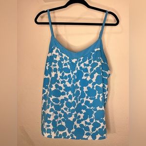NY&COMPANY size L tank top with built in bra lining barely worn